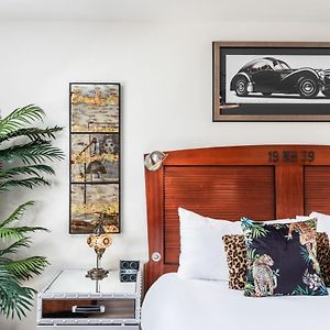 Habitación Clásica con Cama King en Pisos Interiores